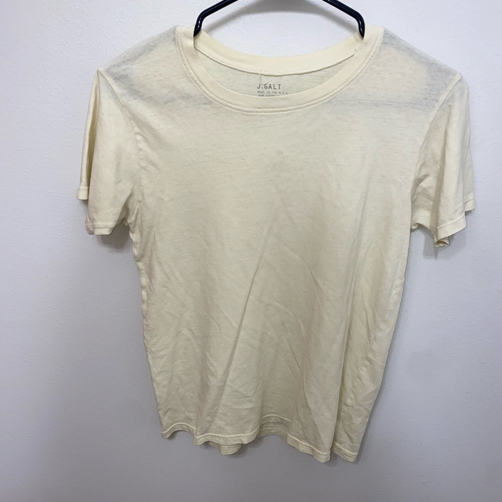 Brandy Melville tshirt